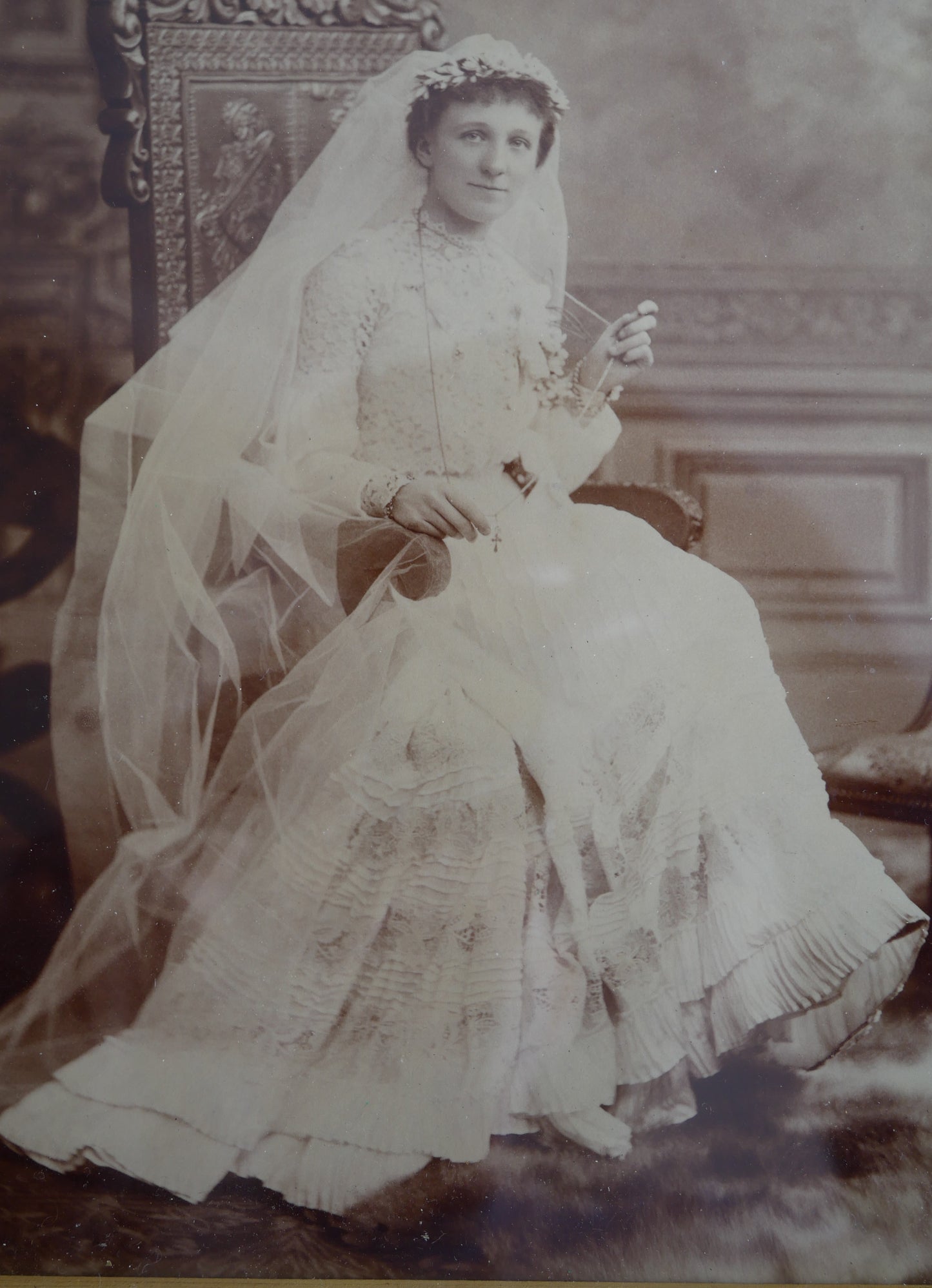 Distressed Antique Edwardian George Barnes Picture Wall Frame with Period Photograpgh of a Bride.
