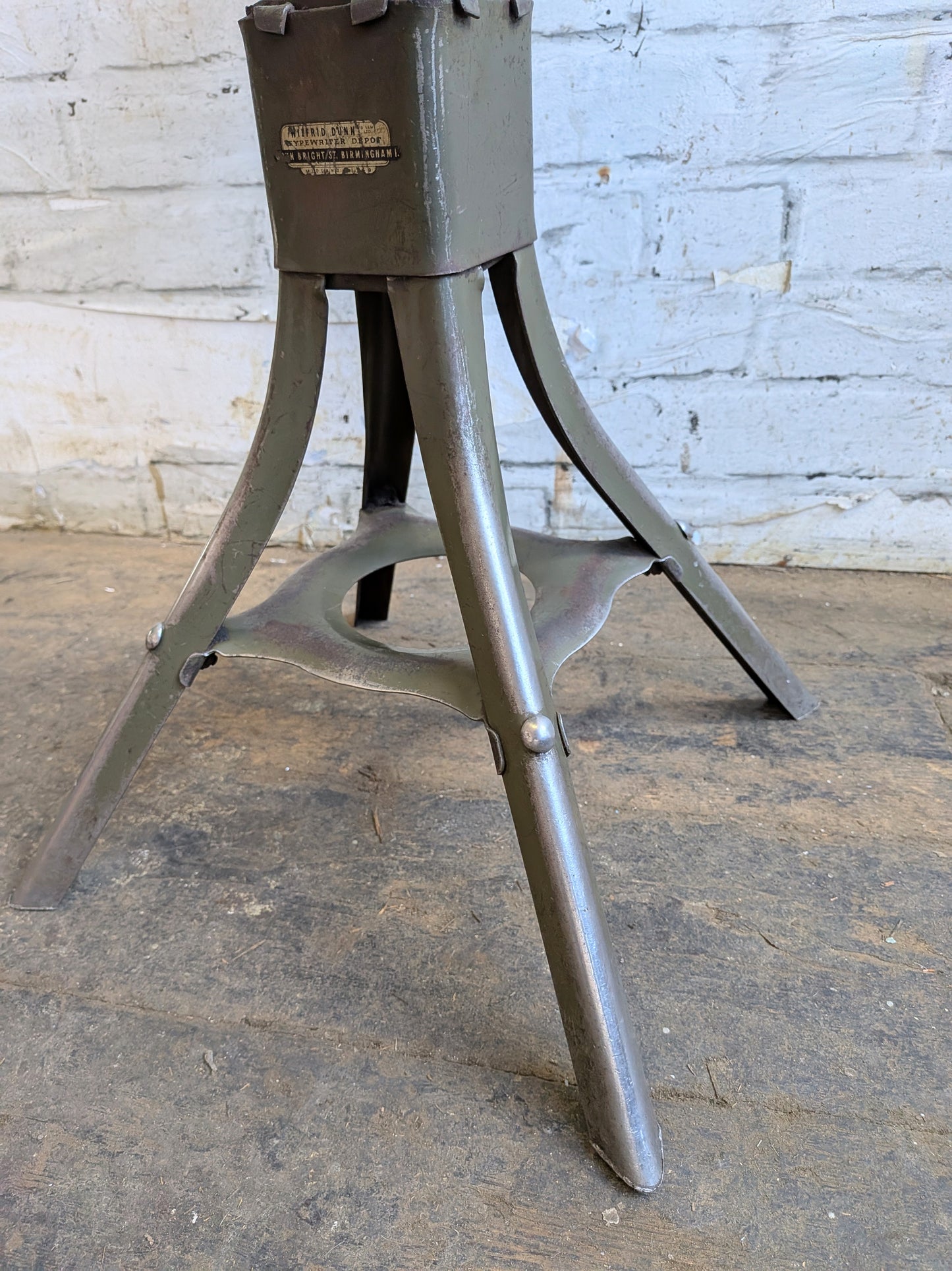 1 Vtg 30s 40s Art Deco Steel Evertaut Industrial Machinists Typists Swivel Chair