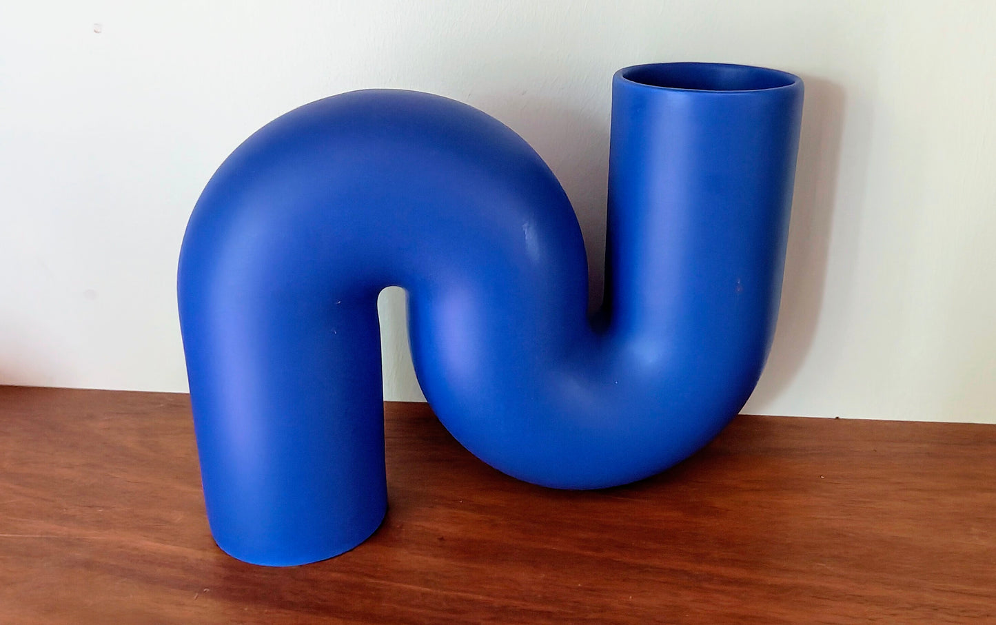 Unusual Habitat S Bend Ceramic Vase