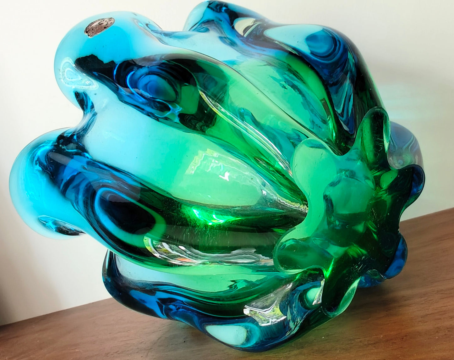 Vintage Mid Century Modern Japanese Sanyu Glass Centrepiece bowl Vase
