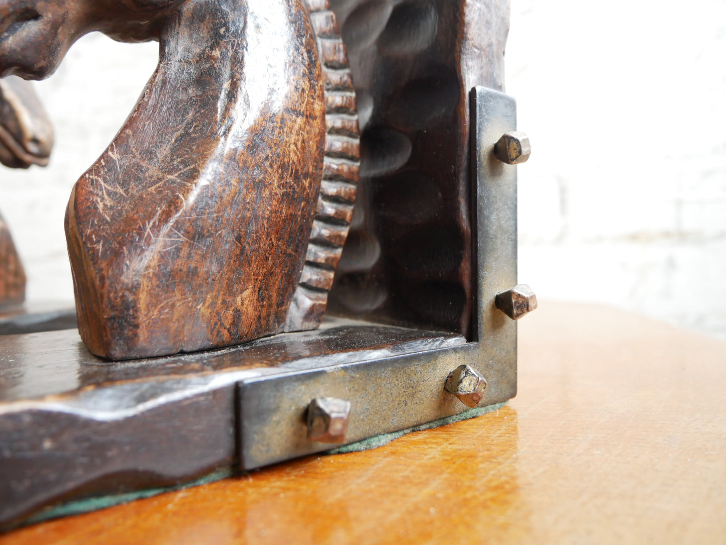 Vintage 1930s - 50s Carved Wood and Metal/ Horseshoe Nails Horse Bookends Book Stops.