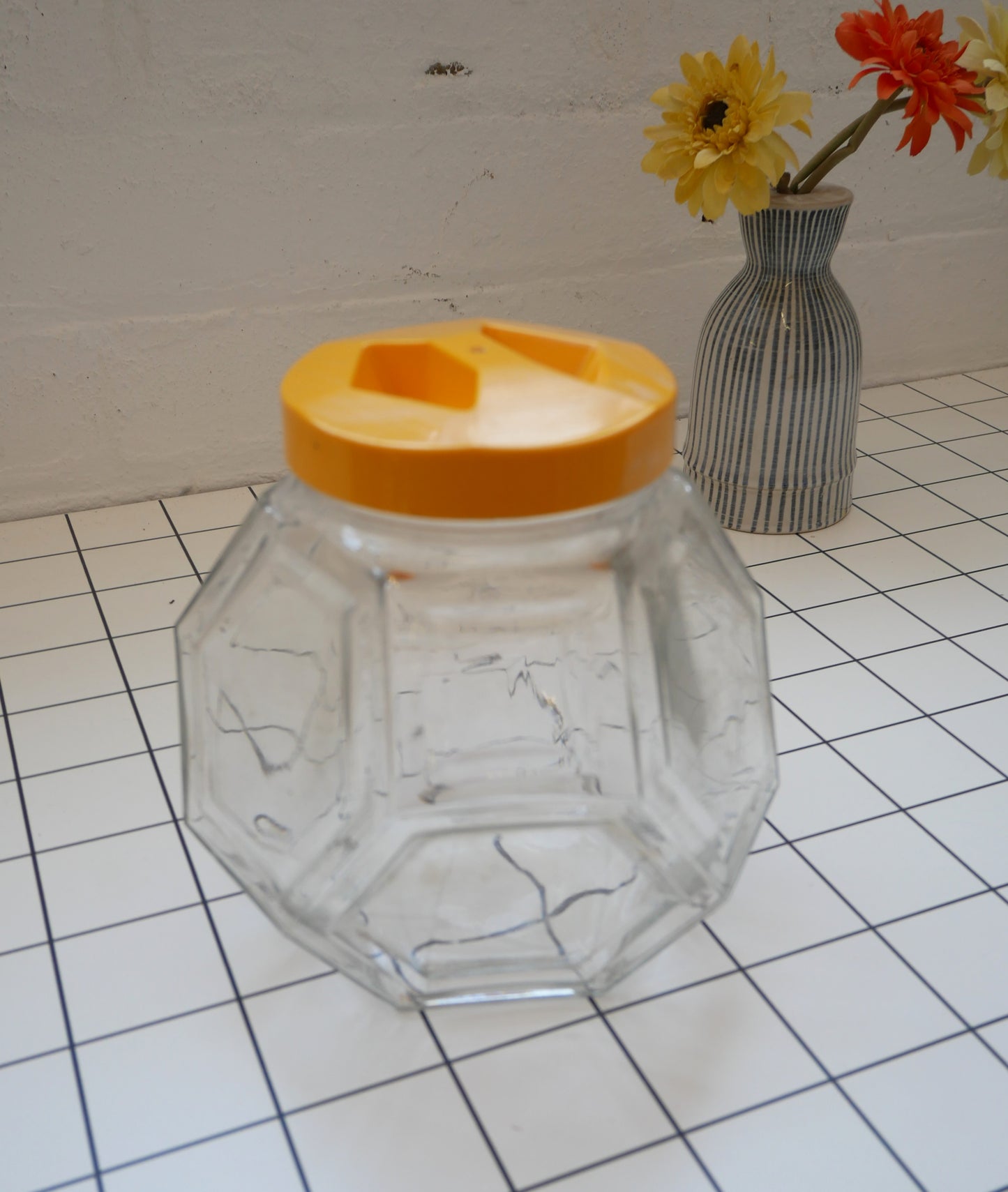 Vintage 1970s Borgonovo Italian Hexagonal Clear Glass Cookie Biscuit Sweets Jar with Yellow Lid