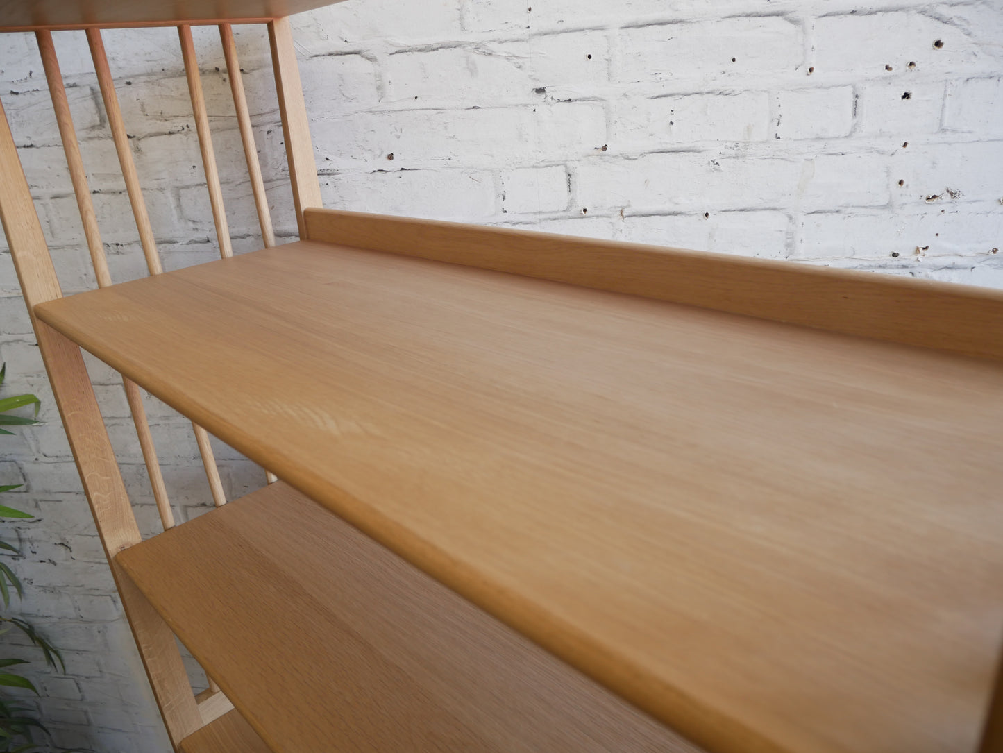 Contemporary Ercol Shalstone 5 Tier Oak Shelving Unit Bookcase Room Divider