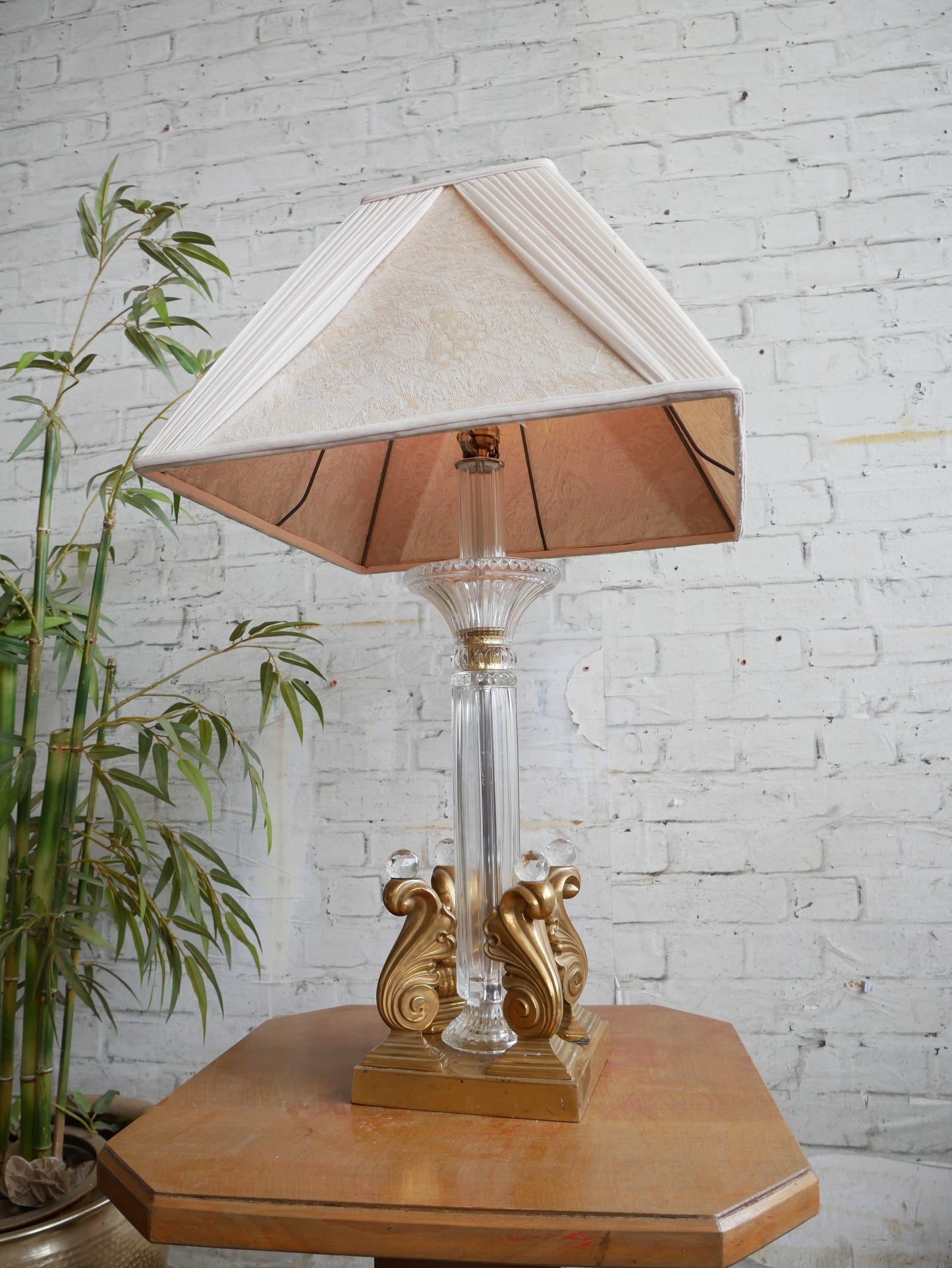 Vintage 70s 80s Underwriters Laboratories Hollywood Regency Brass Cut Glass Table Lamp