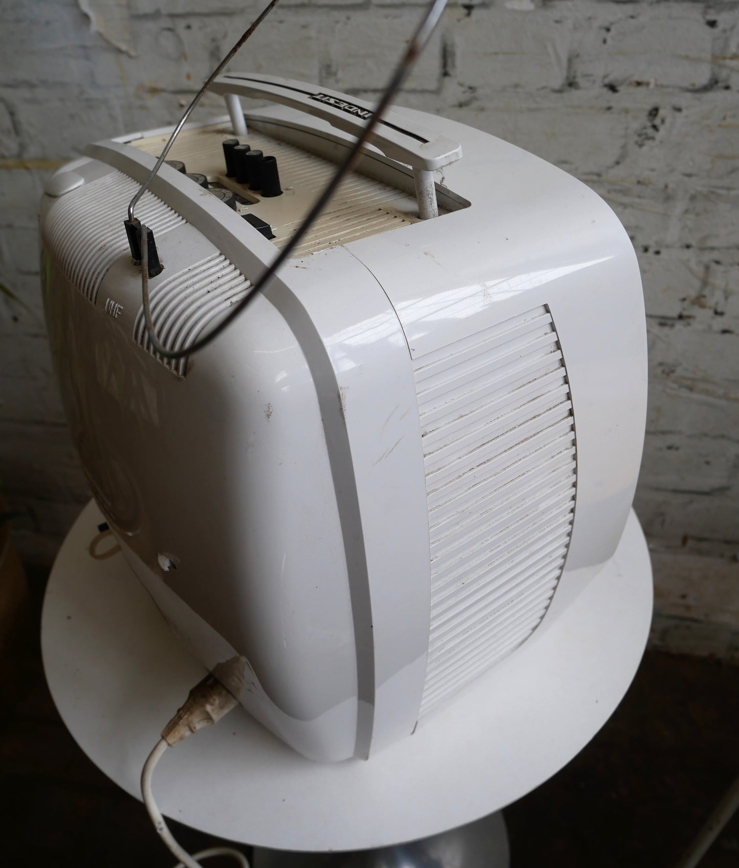 Vintage Retro 70s Mid Century Space Age Indesit Portable TV Television Set for Prop Spares/ Repair