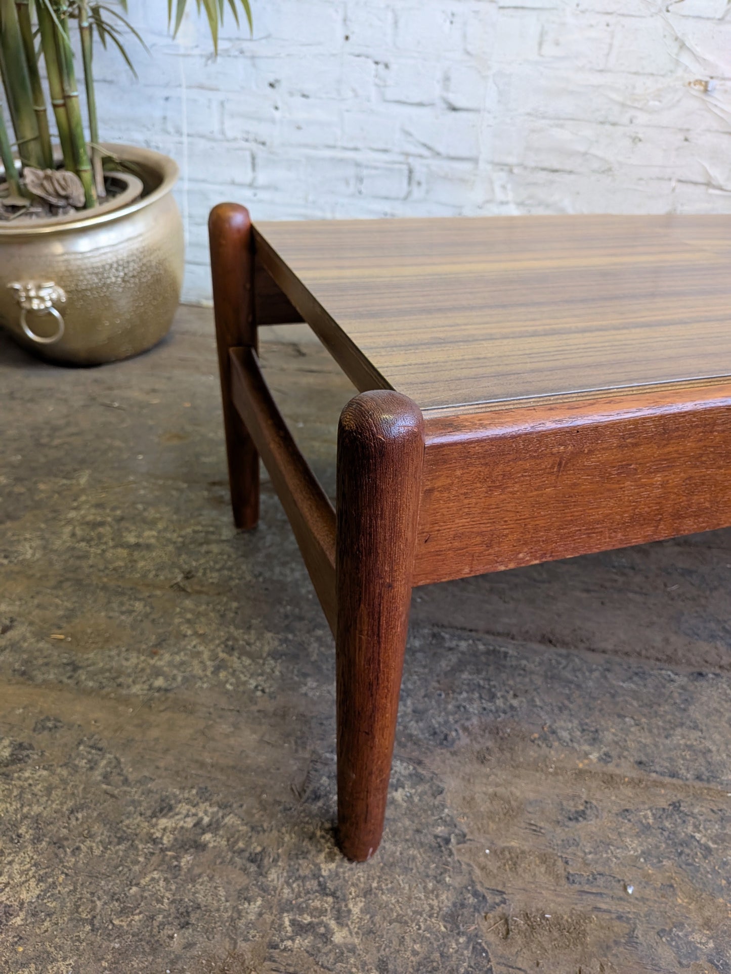 Vintage 60s 70s Retro Mid Century Modern Teak Coffee Table with Changeable Formica Top