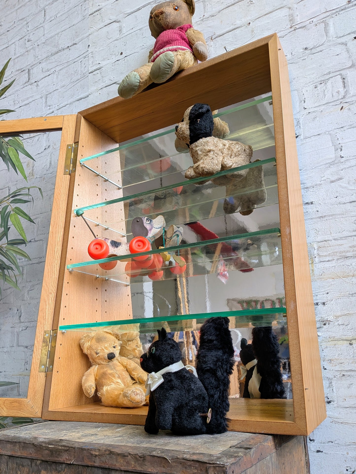 Vintage Retro Oak 4 Shelf Shop Haberdashery Table Top Display Shelving Unit.