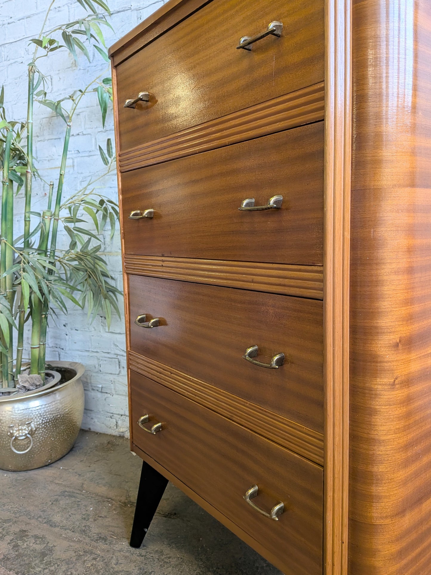 Vintage Retro 50s 60s Mid Century Modern Homeworthy Tallboy Chest of 4 Drawers