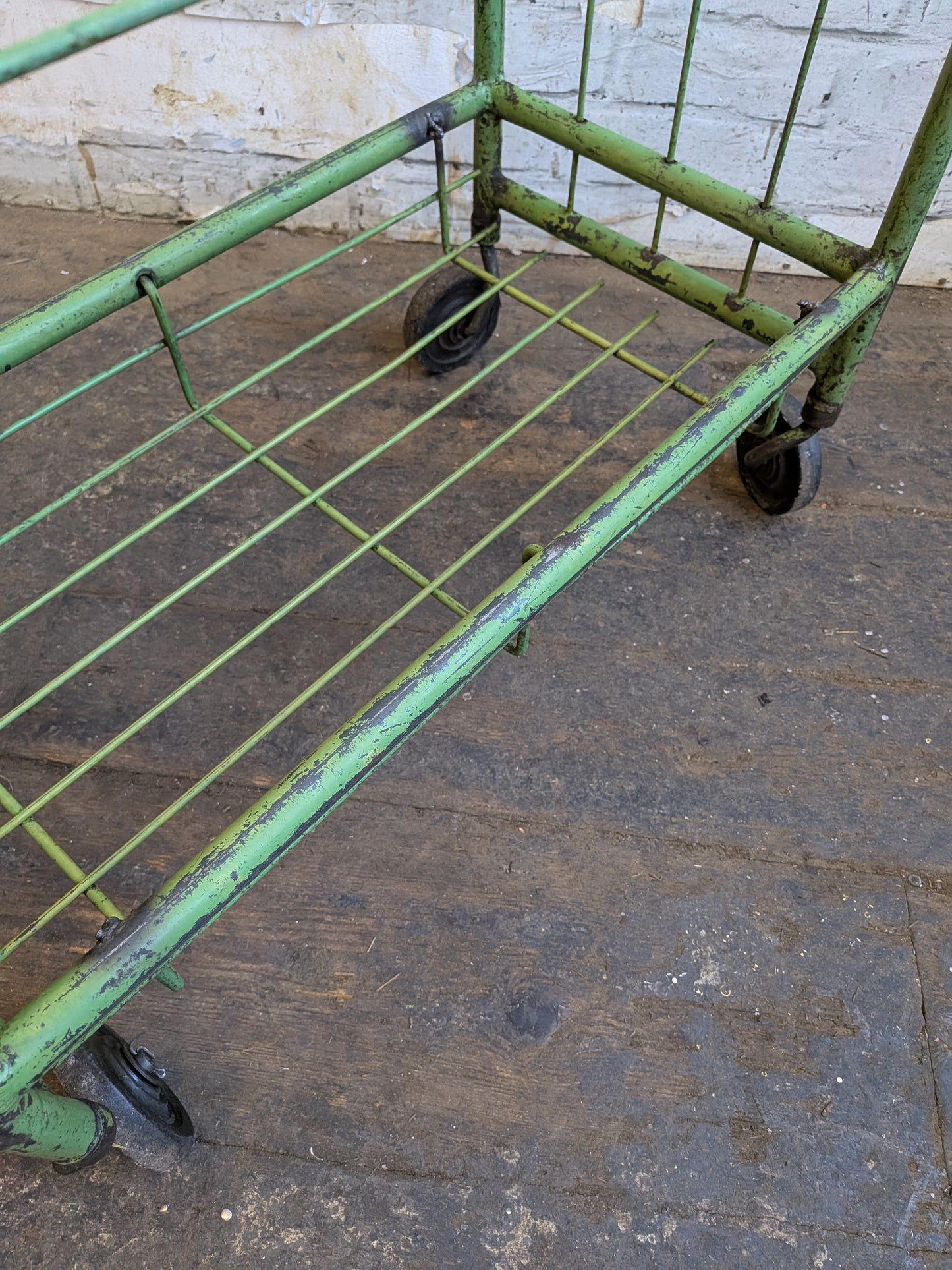 1 x Vtg Mid Century Industrial Factory Steel Book Shelf Shelving Storage Trolley