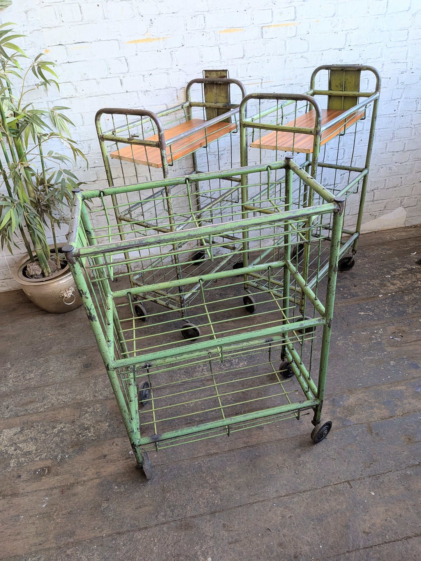1 x Vtg Mid Century Industrial Factory Steel Book Shelf Shelving Storage Trolley