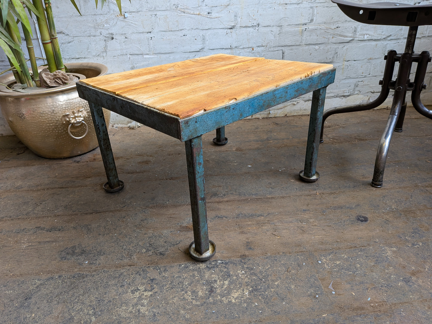 Vintage 50s 60s Mid Century Industrial Steel Side Coffee Lamp Table