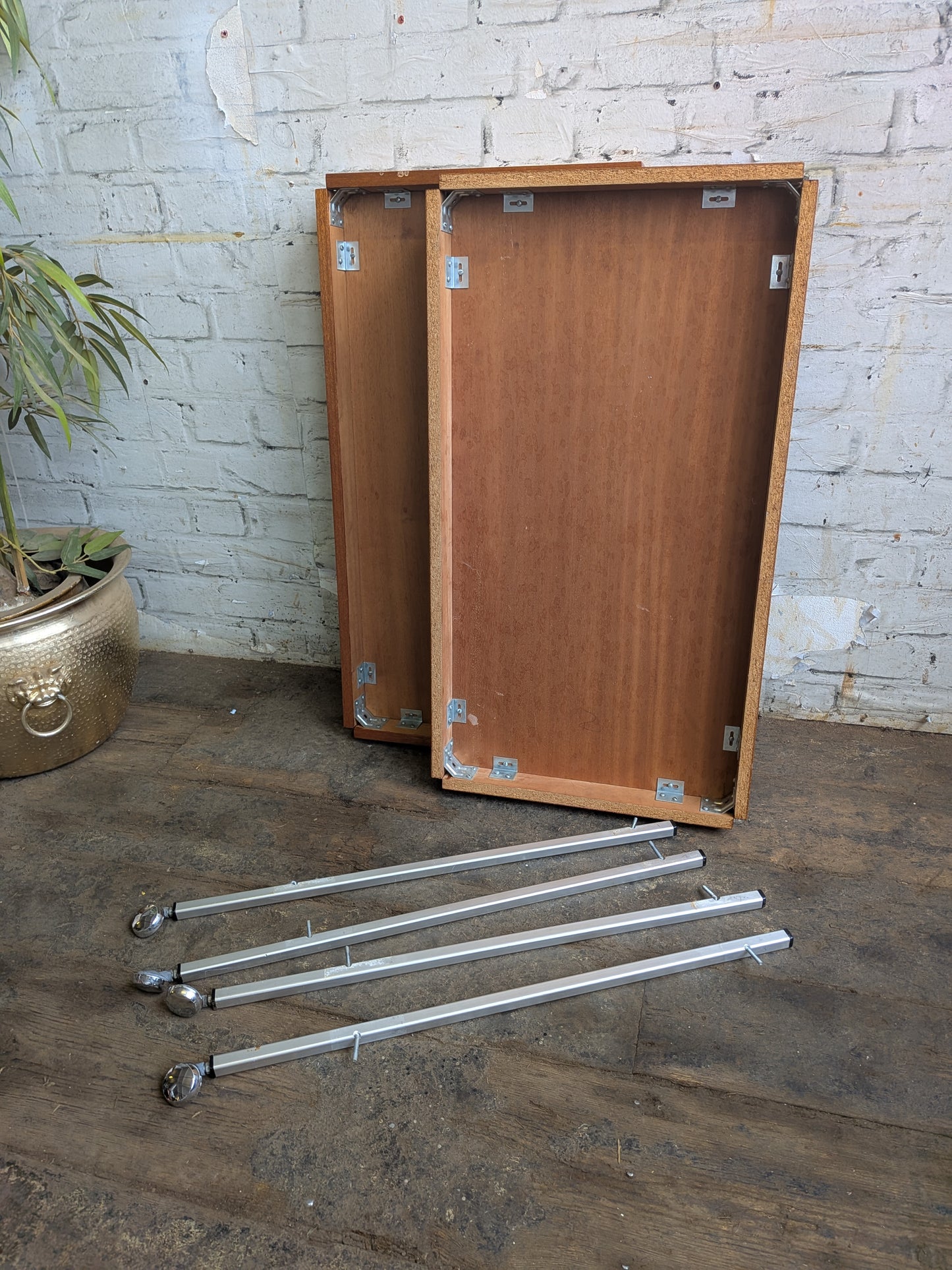 Vintage Mid Century Modern 2 Tier Drinks or Record Player Media Trolley Table