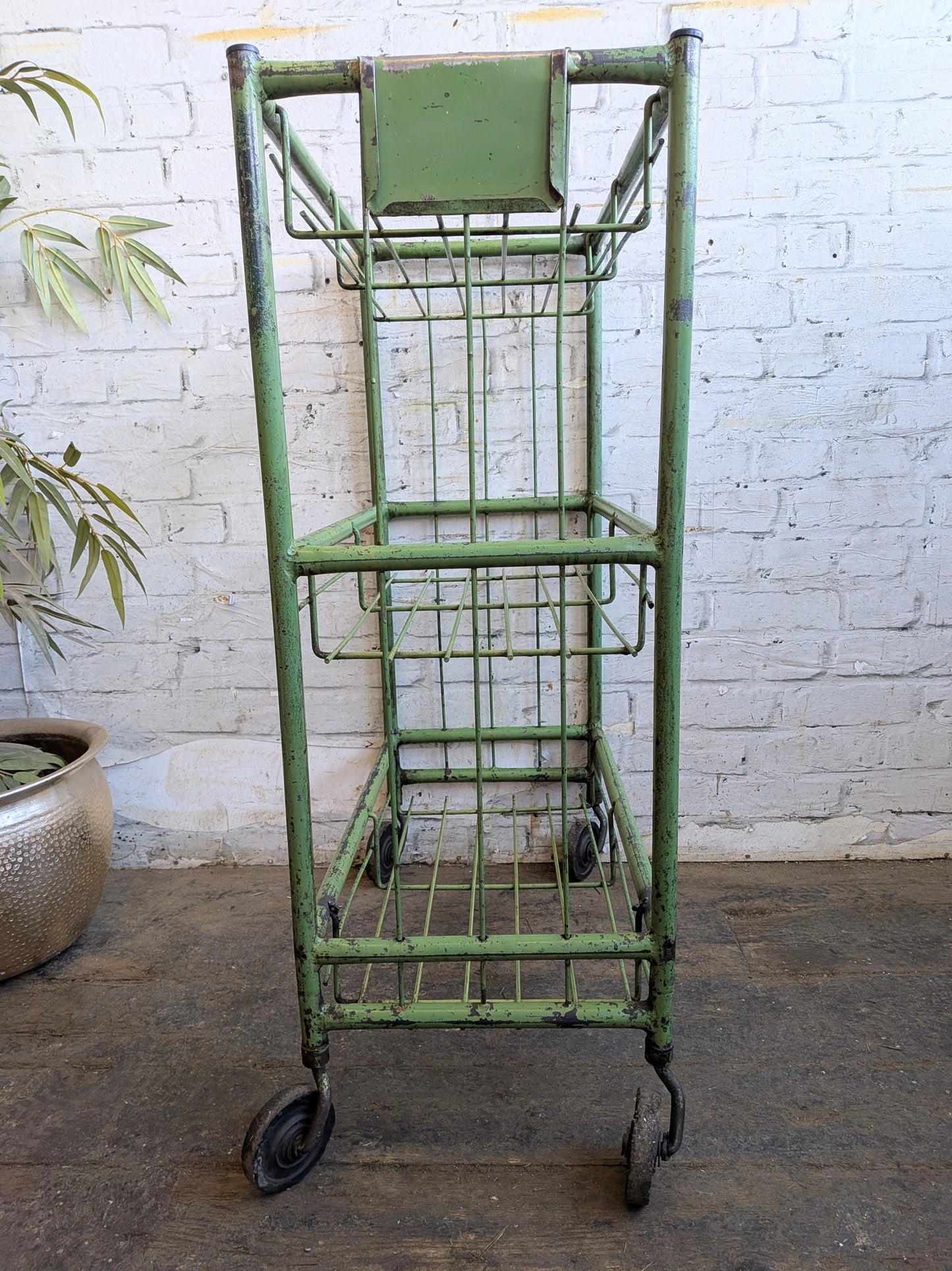 1 x Vtg Mid Century Industrial Factory Steel Book Shelf Shelving Storage Trolley