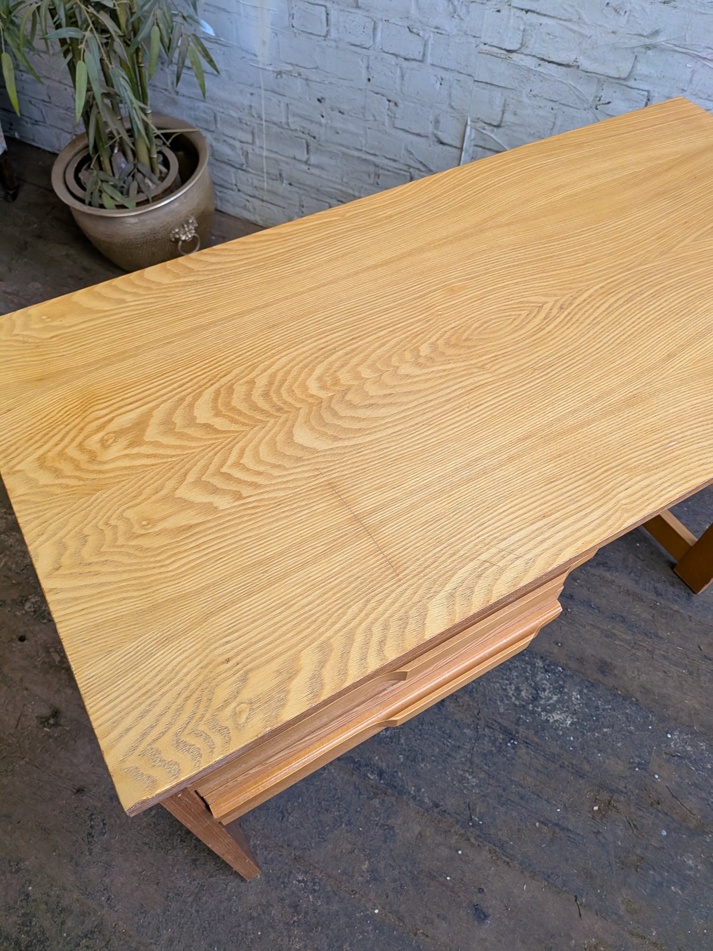 Vintage 70s Retro Mid Century Modern 2 Drawer Work Desk Dressing Vanity Table