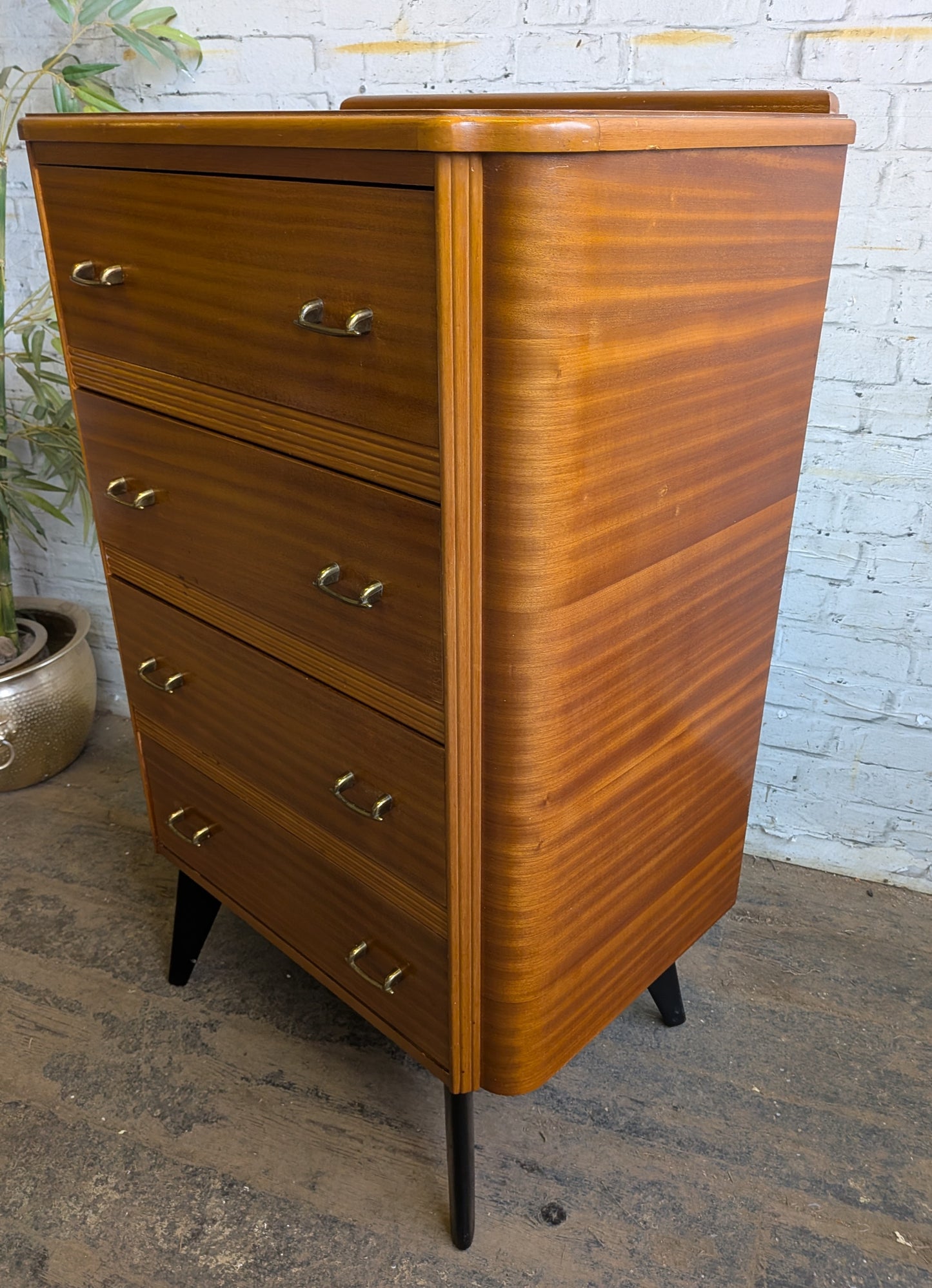 Vintage Retro 50s 60s Mid Century Modern Homeworthy Tallboy Chest of 4 Drawers