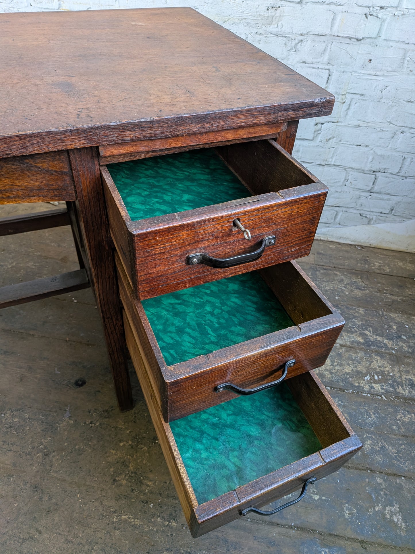 Small Vintage 40s 50s Oak 3 Drawer Extending Industrial Factory Pedestal Desk