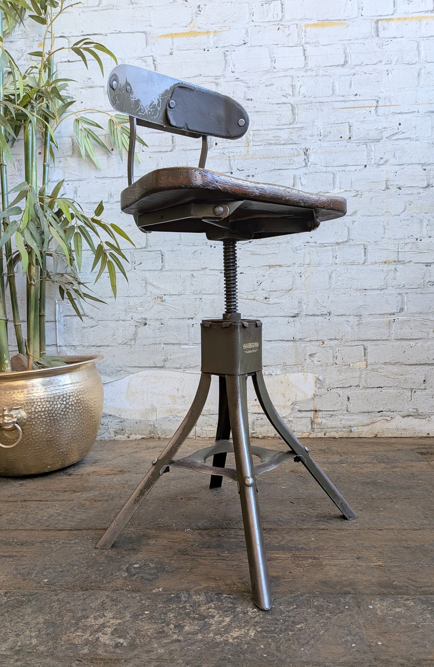 1 Vtg 30s 40s Art Deco Steel Evertaut Industrial Machinists Typists Swivel Chair