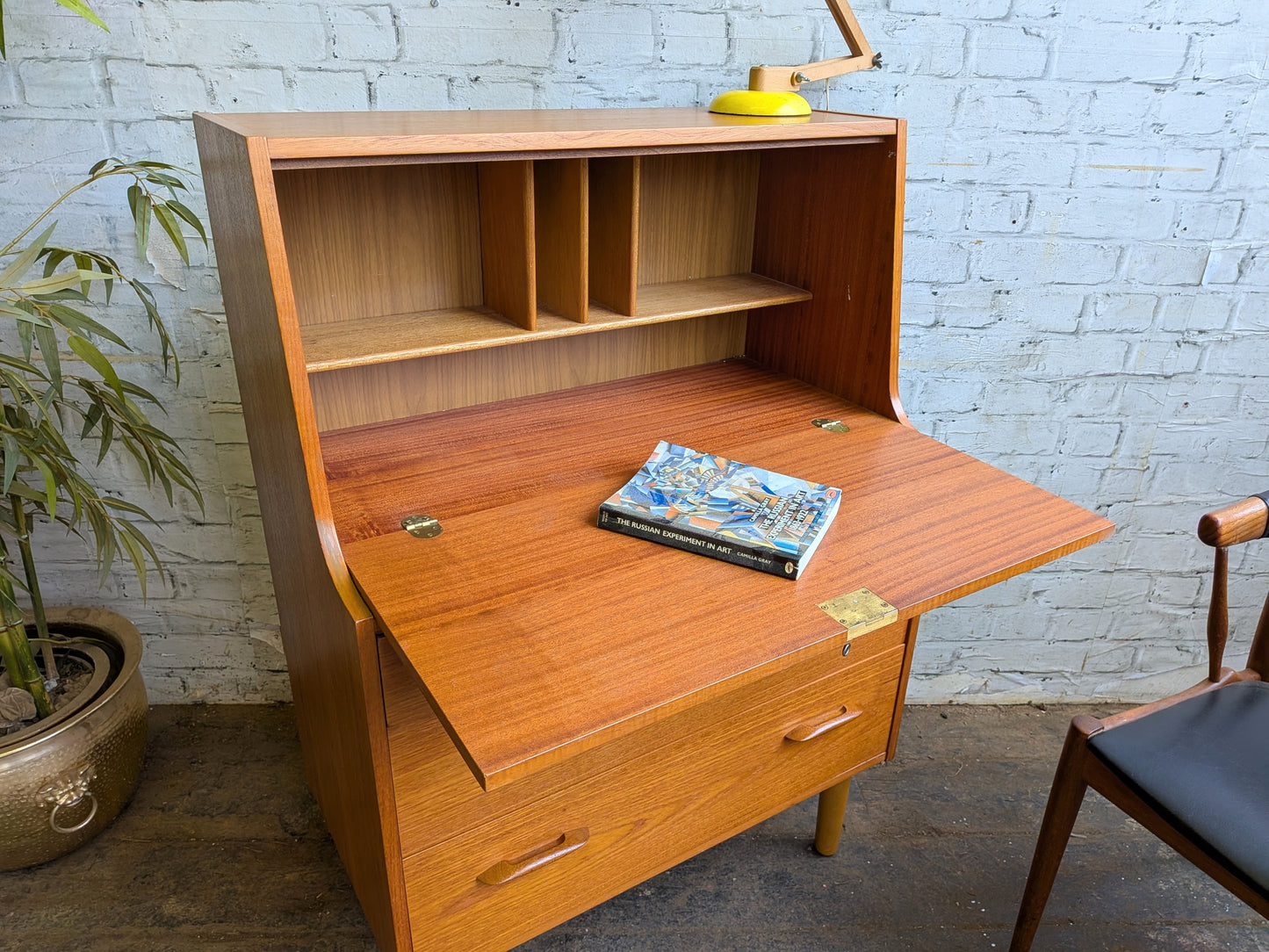 Vintage Retro 1960s 70s Mid Century Modern Teak 3 Drawer Writing Desk Bureau