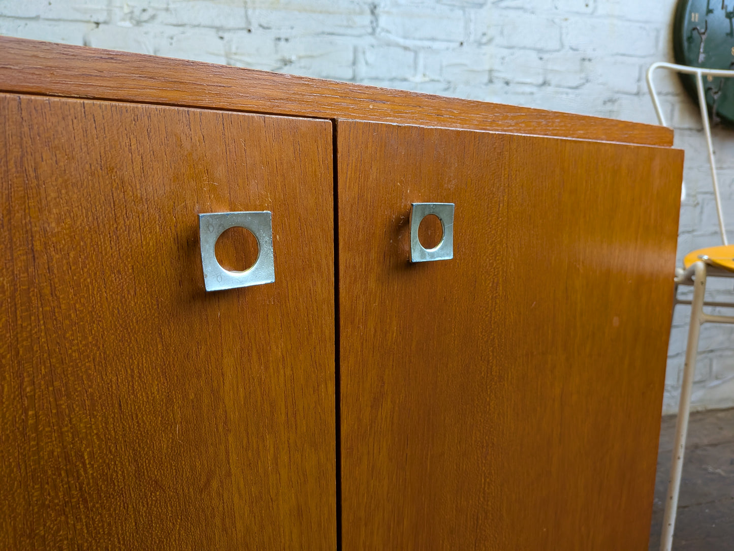 Vtg 60s 70s Retro Mid Century Modern Record Storage Media TV Cabinet Sideboard