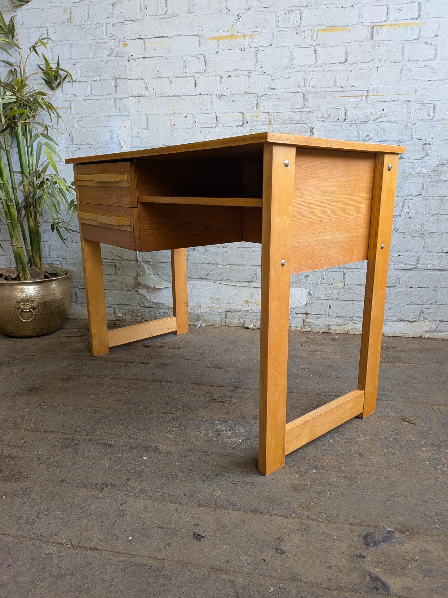 Vintage 70s Retro Mid Century Modern 2 Drawer Work Desk Dressing Vanity Table