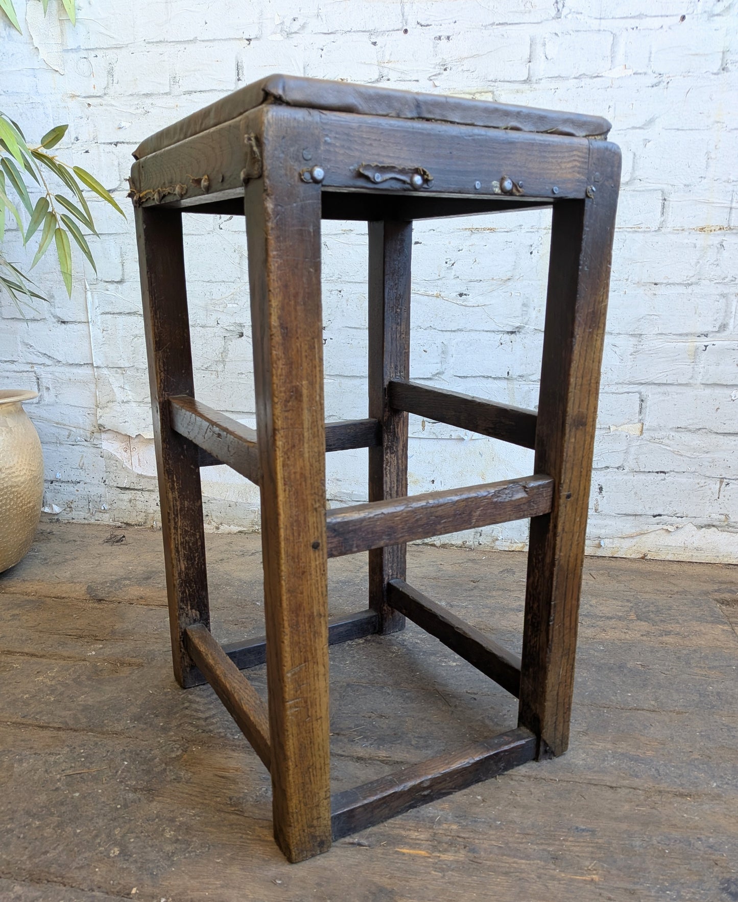 Vintage Oak Folk Art Industrial Factory Machinists Work Lab Stool With Leather Seat