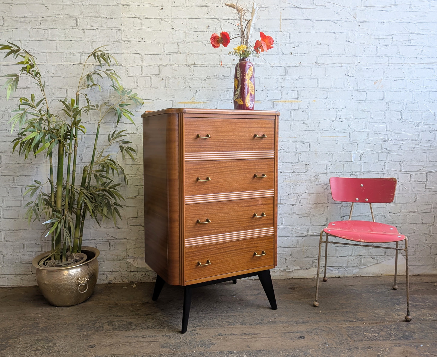 Vintage Retro 50s 60s Mid Century Modern Homeworthy Tallboy Chest of 4 Drawers
