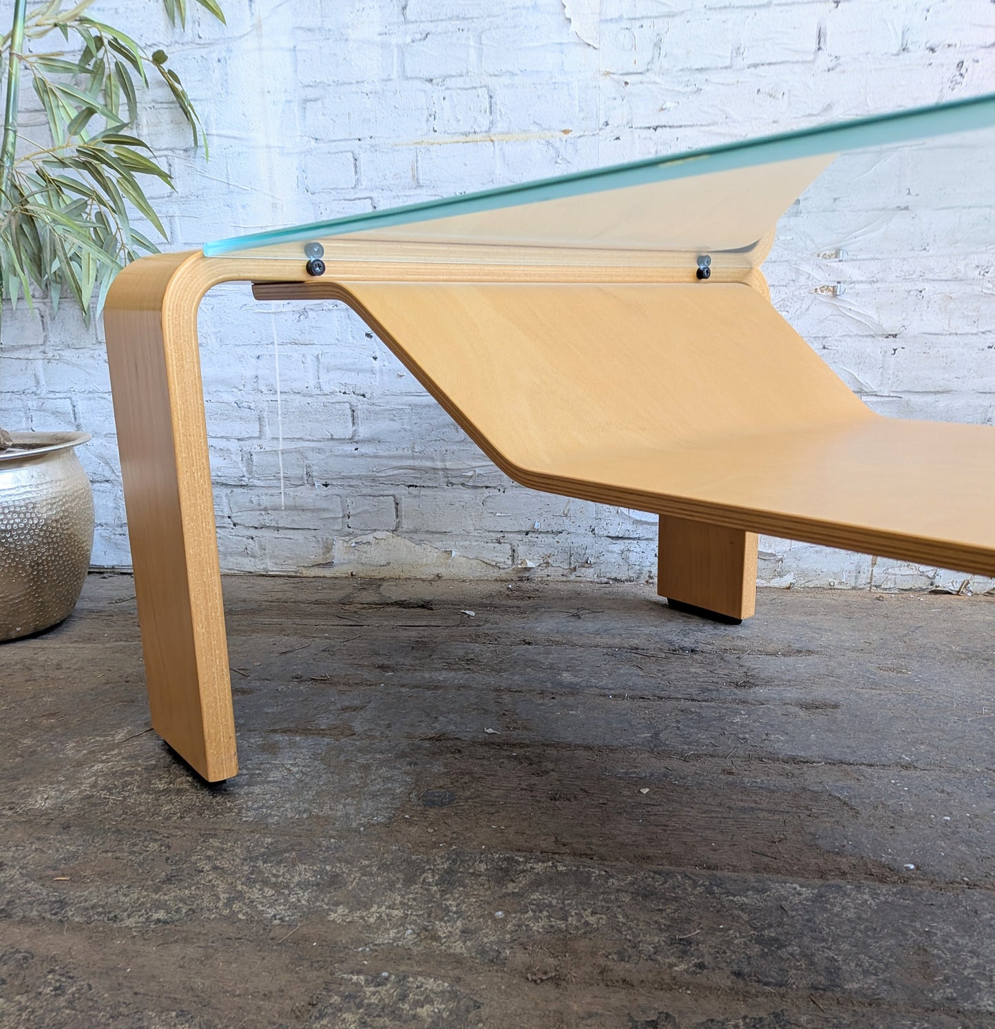 Large Vintage Modernist Style Ekornes Stressless Pegasus Bentwood and Glass Coffee Table with Magazine Rack