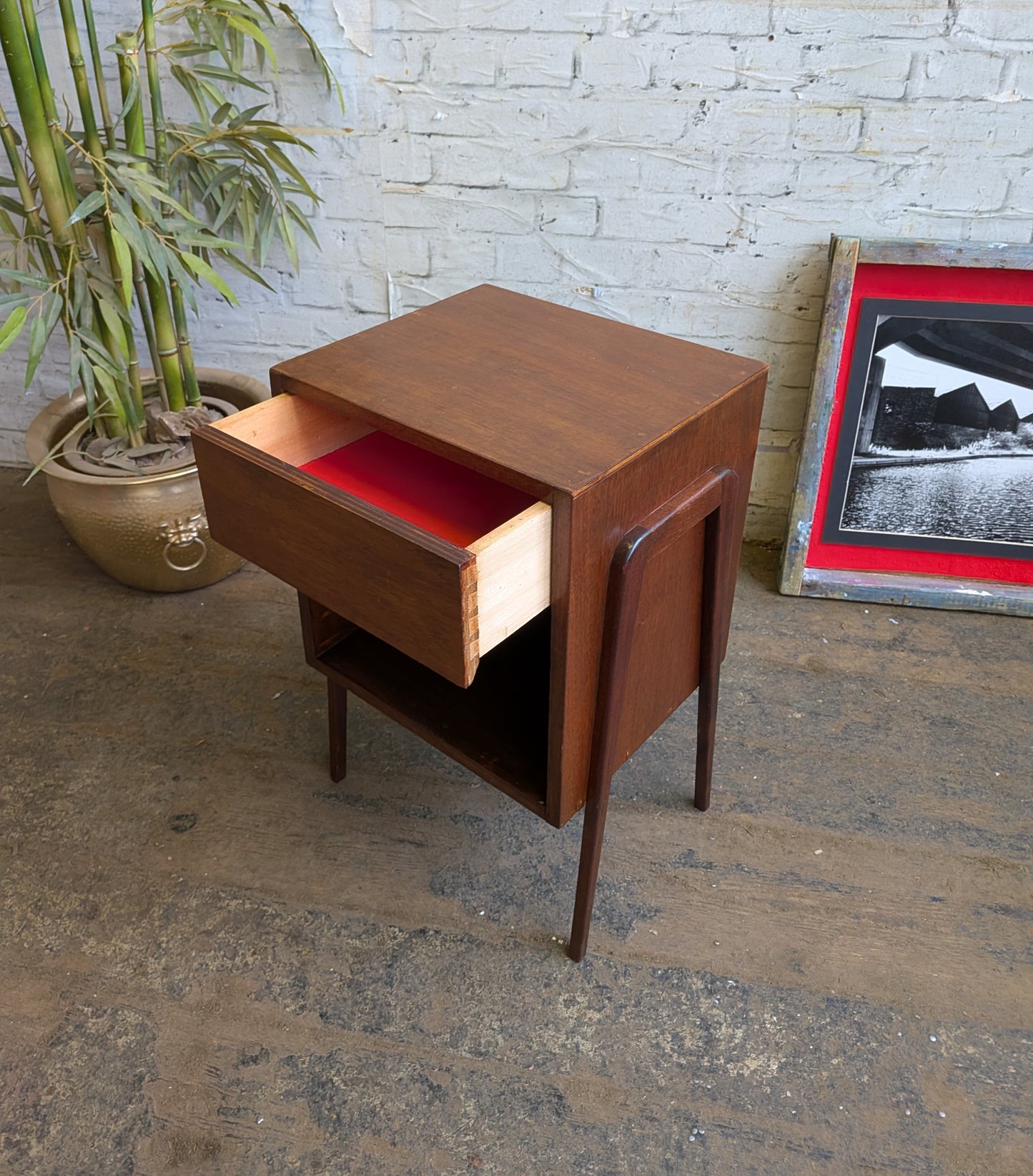 Vintage 1950s 60s Retro Mid Century Modern Side Table Bedside Cabinet with Single Drawer