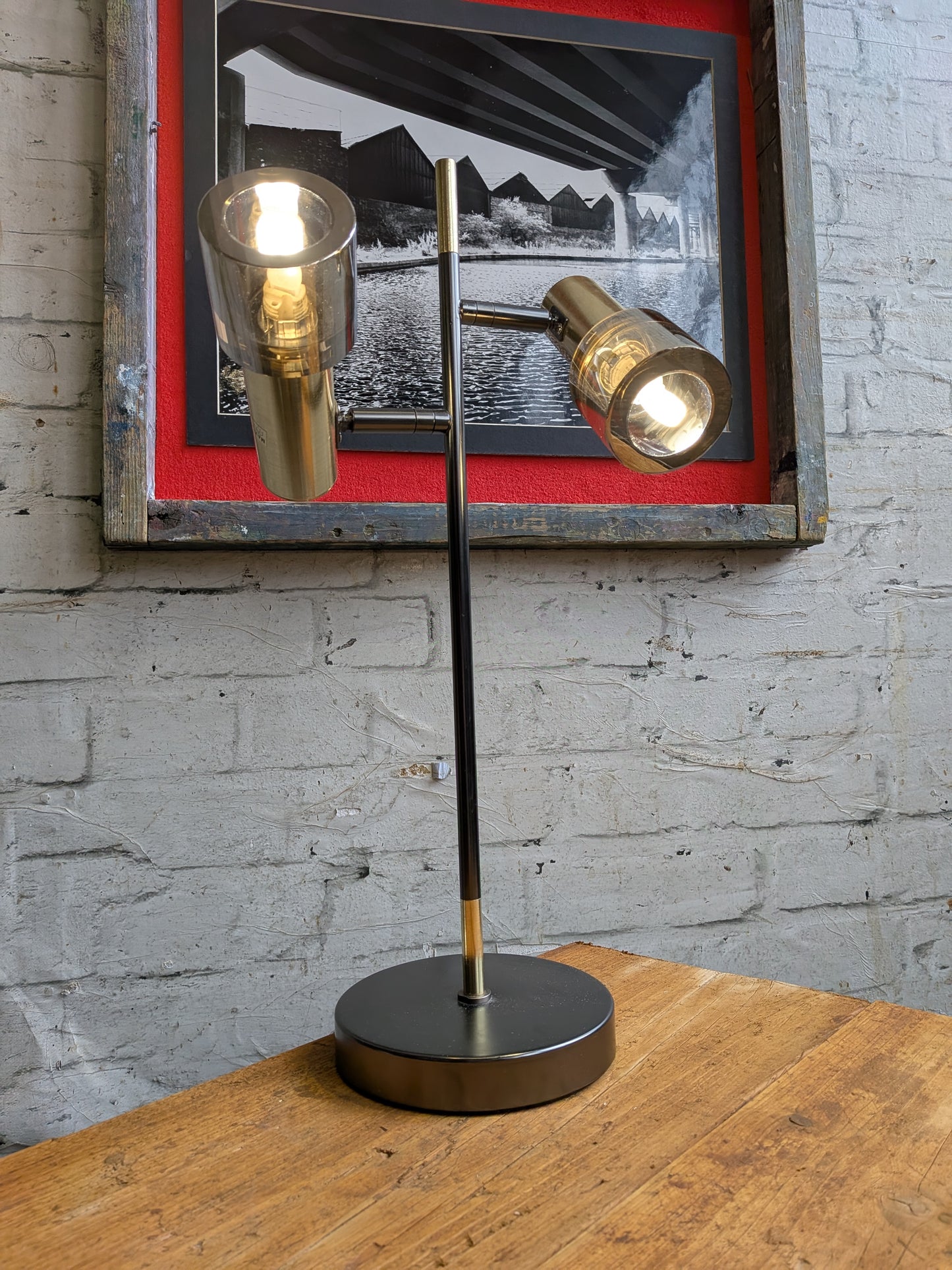 Contemporary Retro Mid Century Modern Style Articulated Spotlight Table Lamp