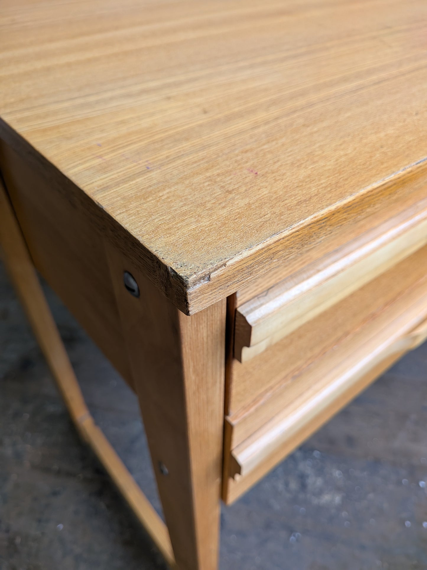 Vintage 70s Retro Mid Century Modern 2 Drawer Work Desk Dressing Vanity Table