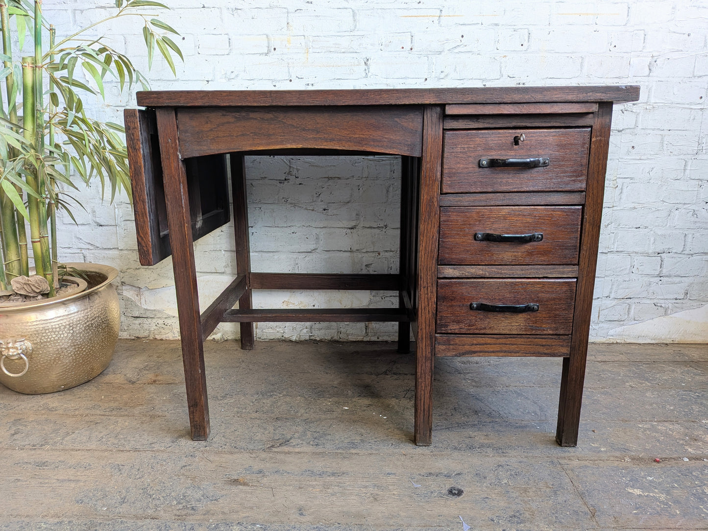 Small Vintage 40s 50s Oak 3 Drawer Extending Industrial Factory Pedestal Desk