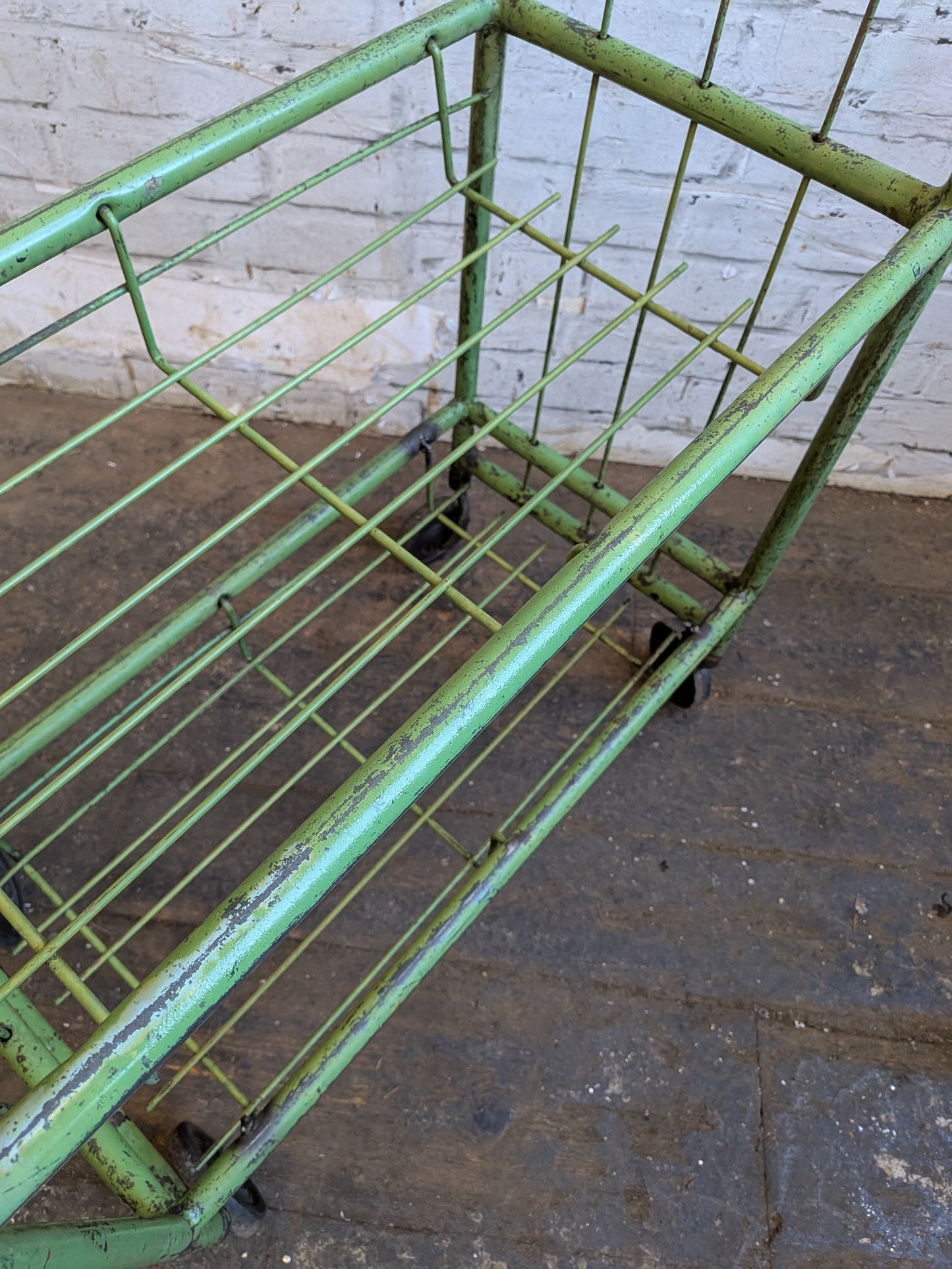 1 x Vtg Mid Century Industrial Factory Steel Book Shelf Shelving Storage Trolley