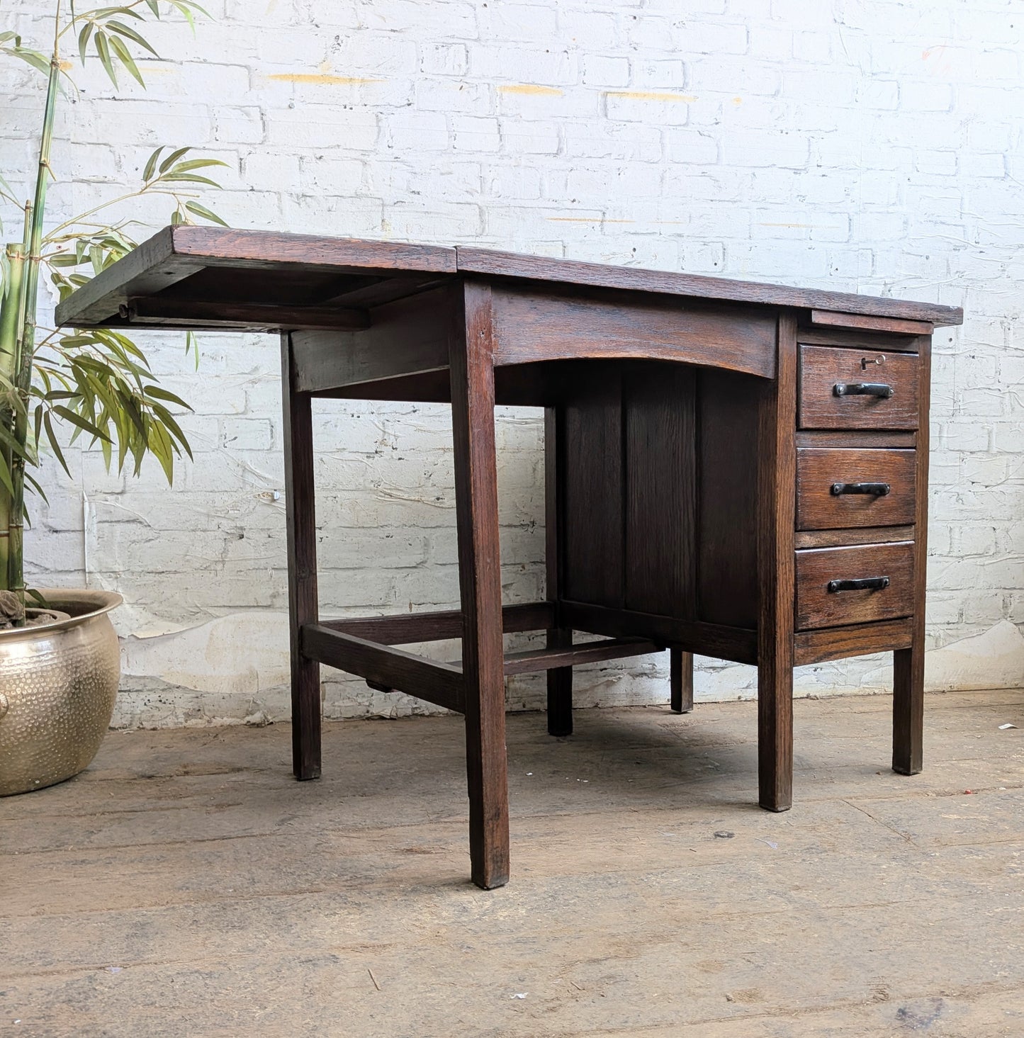 Small Vintage 40s 50s Oak 3 Drawer Extending Industrial Factory Pedestal Desk