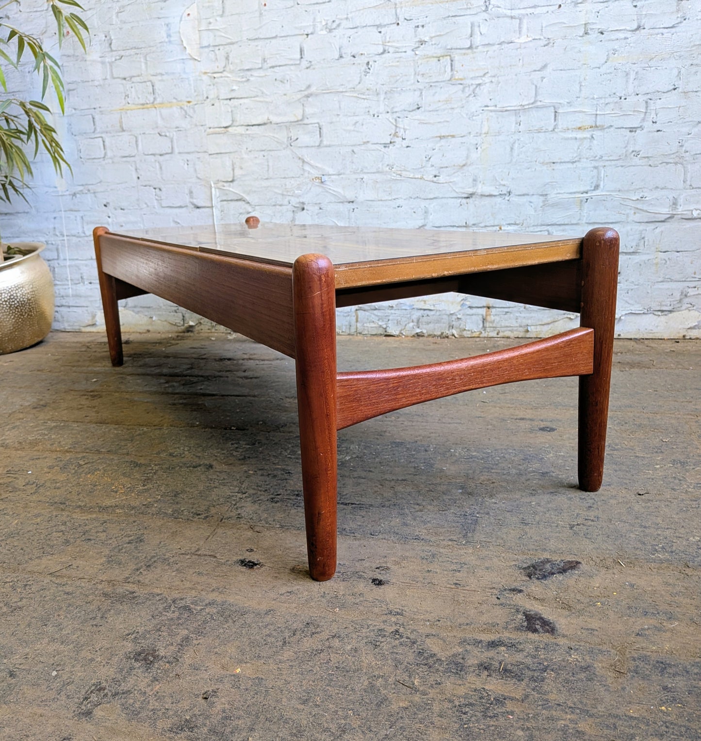 Vintage 60s 70s Retro Mid Century Modern Teak Coffee Table with Changeable Formica Top