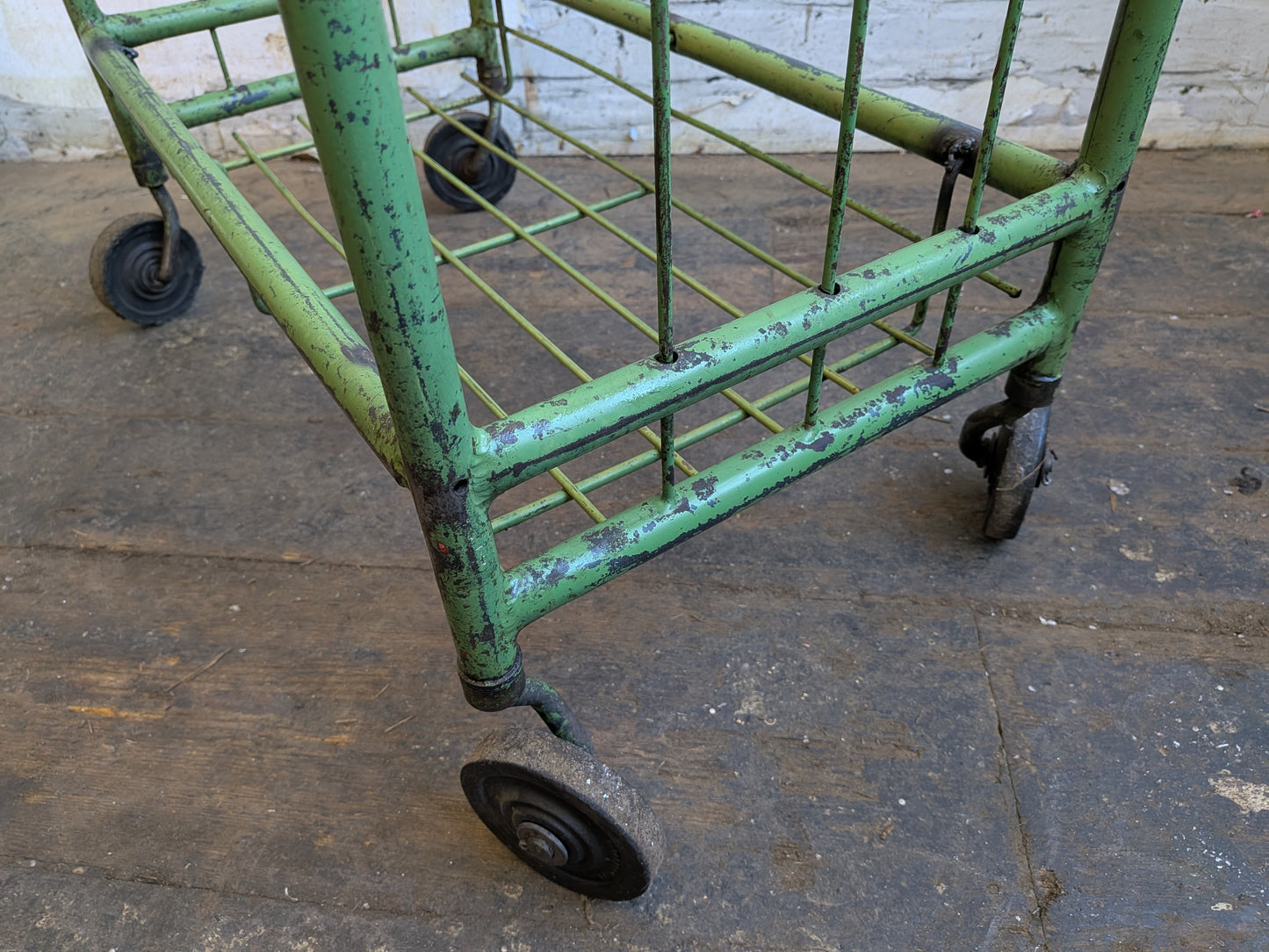 1 x Vtg Mid Century Industrial Factory Steel Book Shelf Shelving Storage Trolley