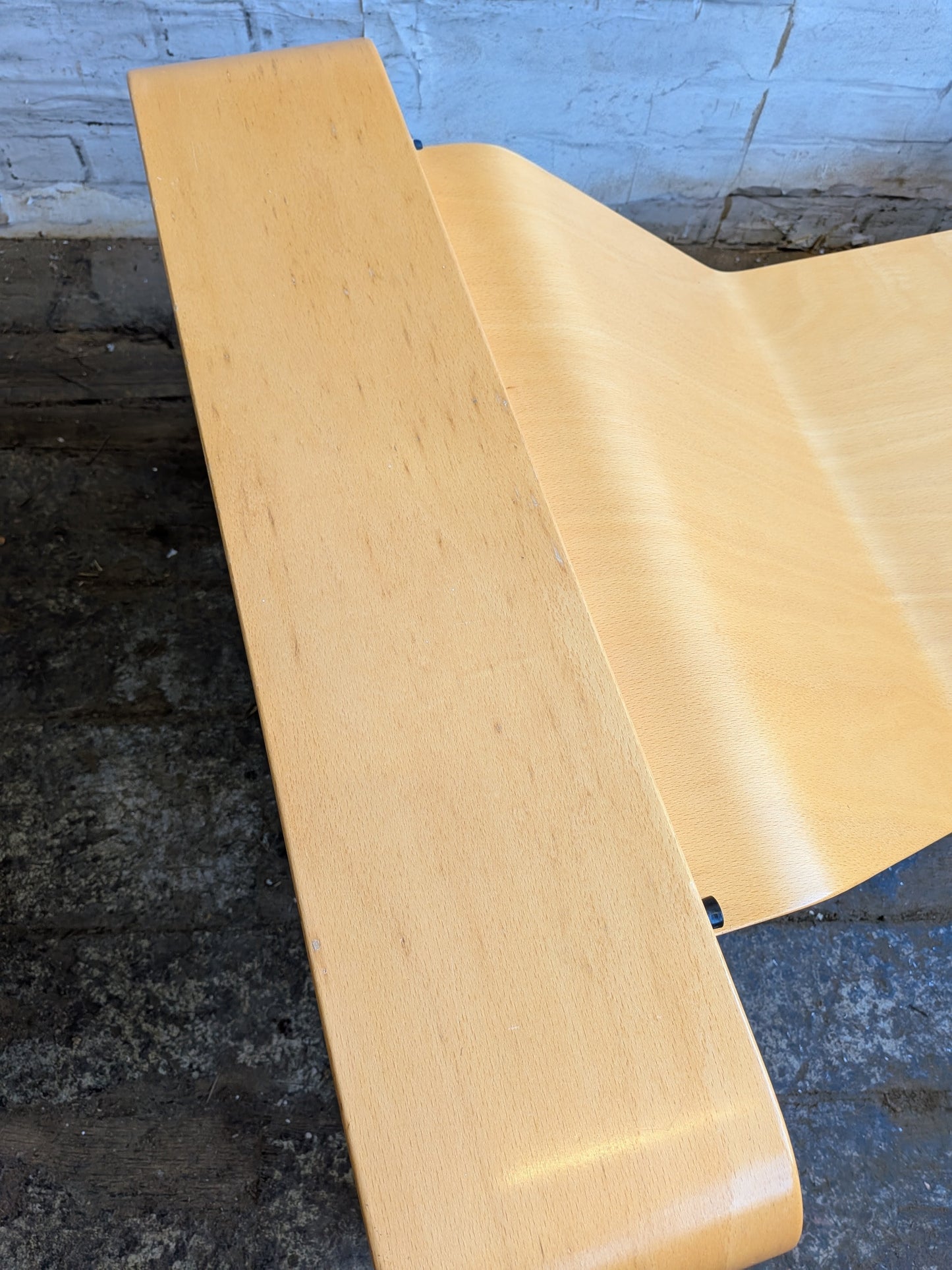 Large Vintage Modernist Style Ekornes Stressless Pegasus Bentwood and Glass Coffee Table with Magazine Rack