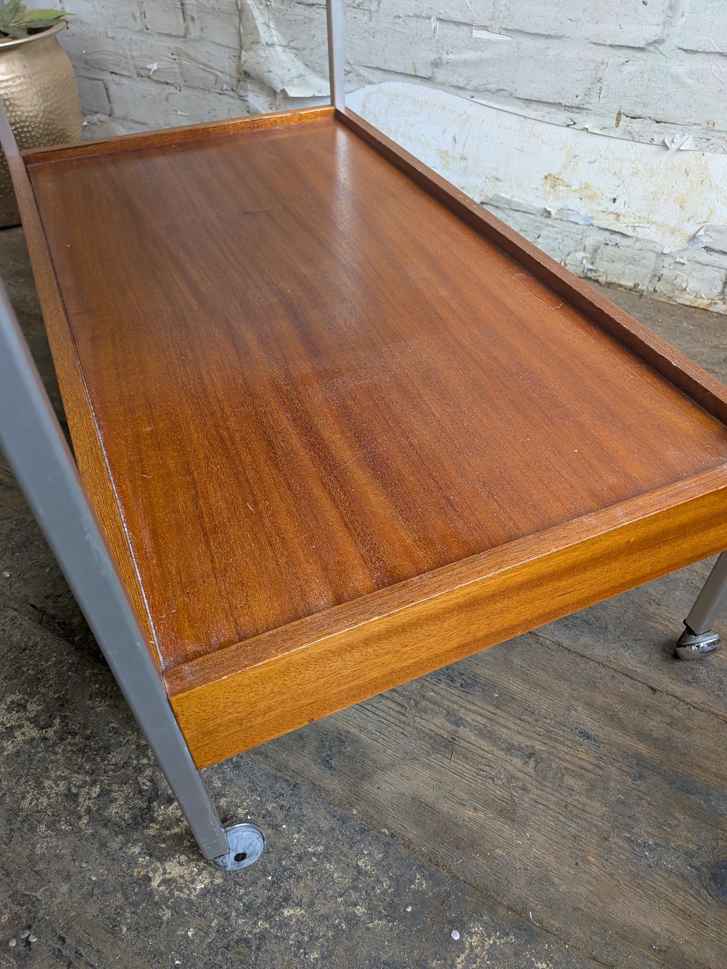 Vintage Mid Century Modern 2 Tier Drinks or Record Player Media Trolley Table