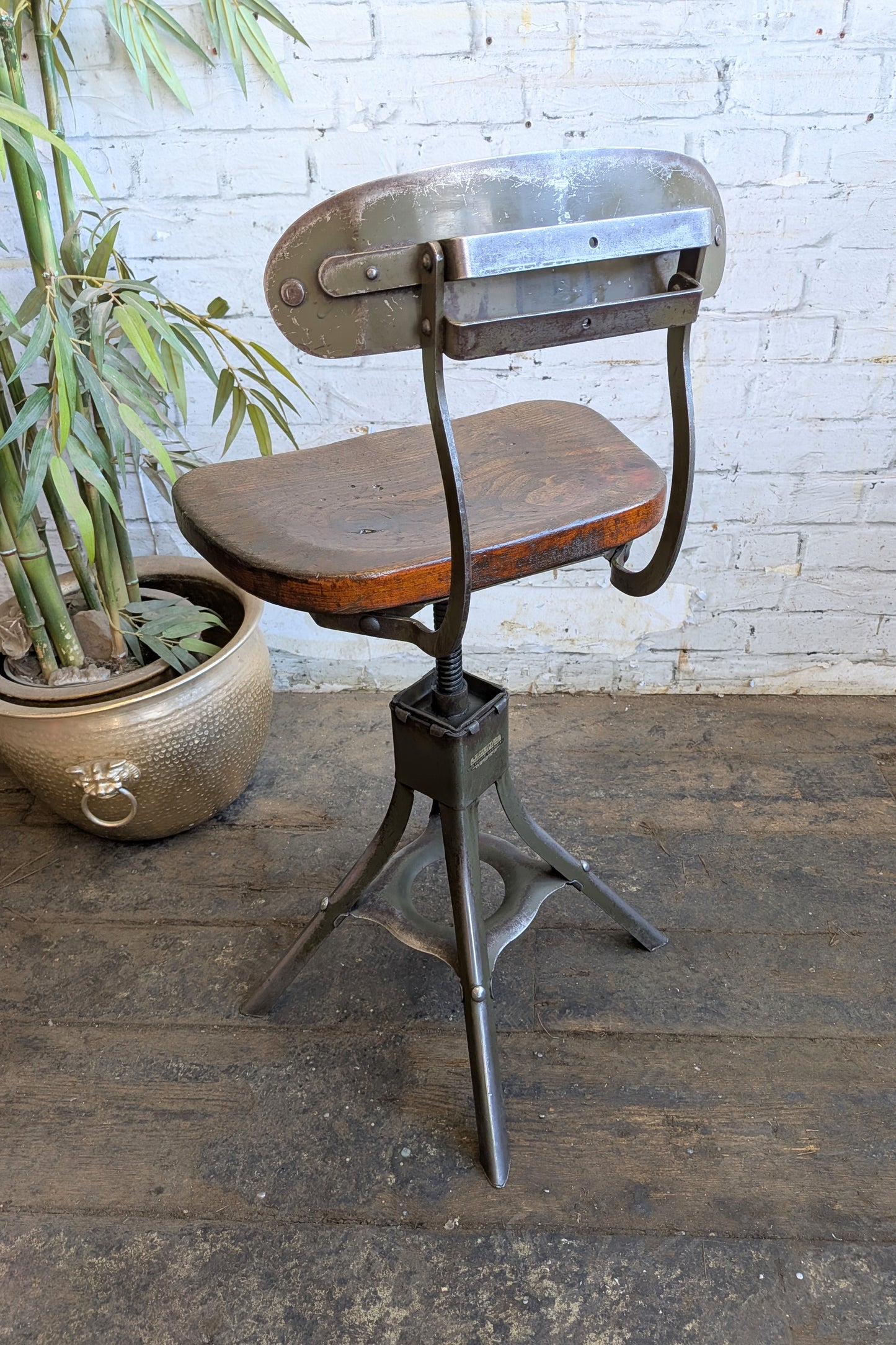 1 Vtg 30s 40s Art Deco Steel Evertaut Industrial Machinists Typists Swivel Chair