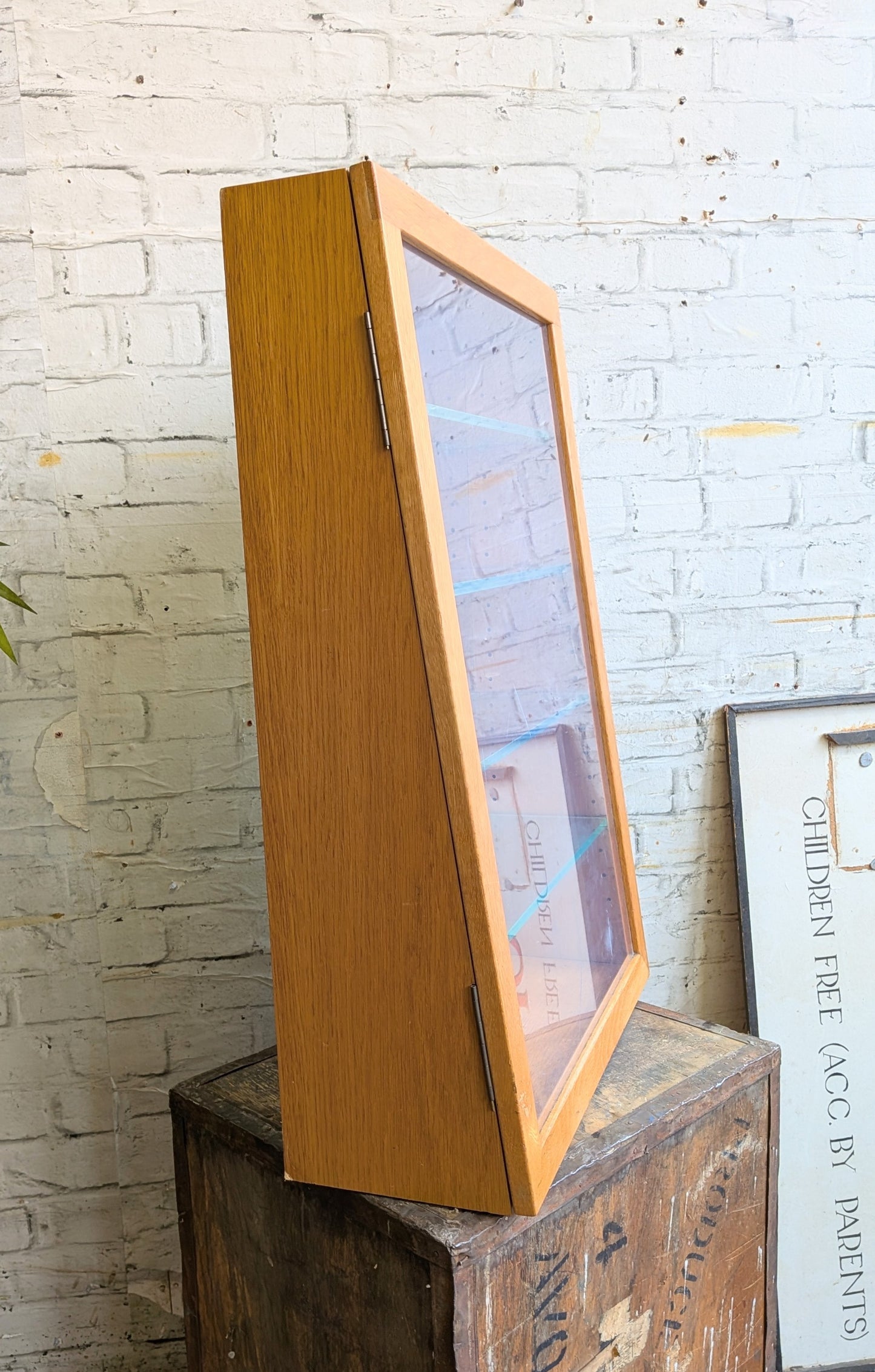Vintage Retro Oak 4 Shelf Shop Haberdashery Table Top Display Shelving Unit.