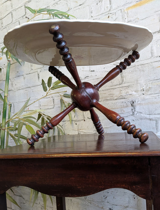 Antique Georgian Treen Turned Mahogany Table Top Plate or Bowl Cat Stand
