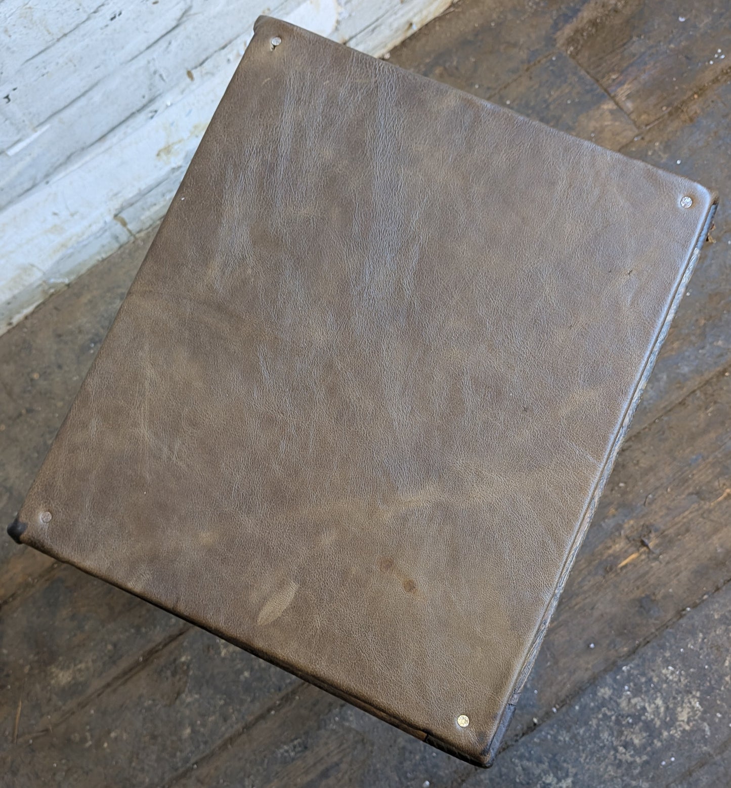 Vintage Oak Folk Art Industrial Factory Machinists Work Lab Stool With Leather Seat