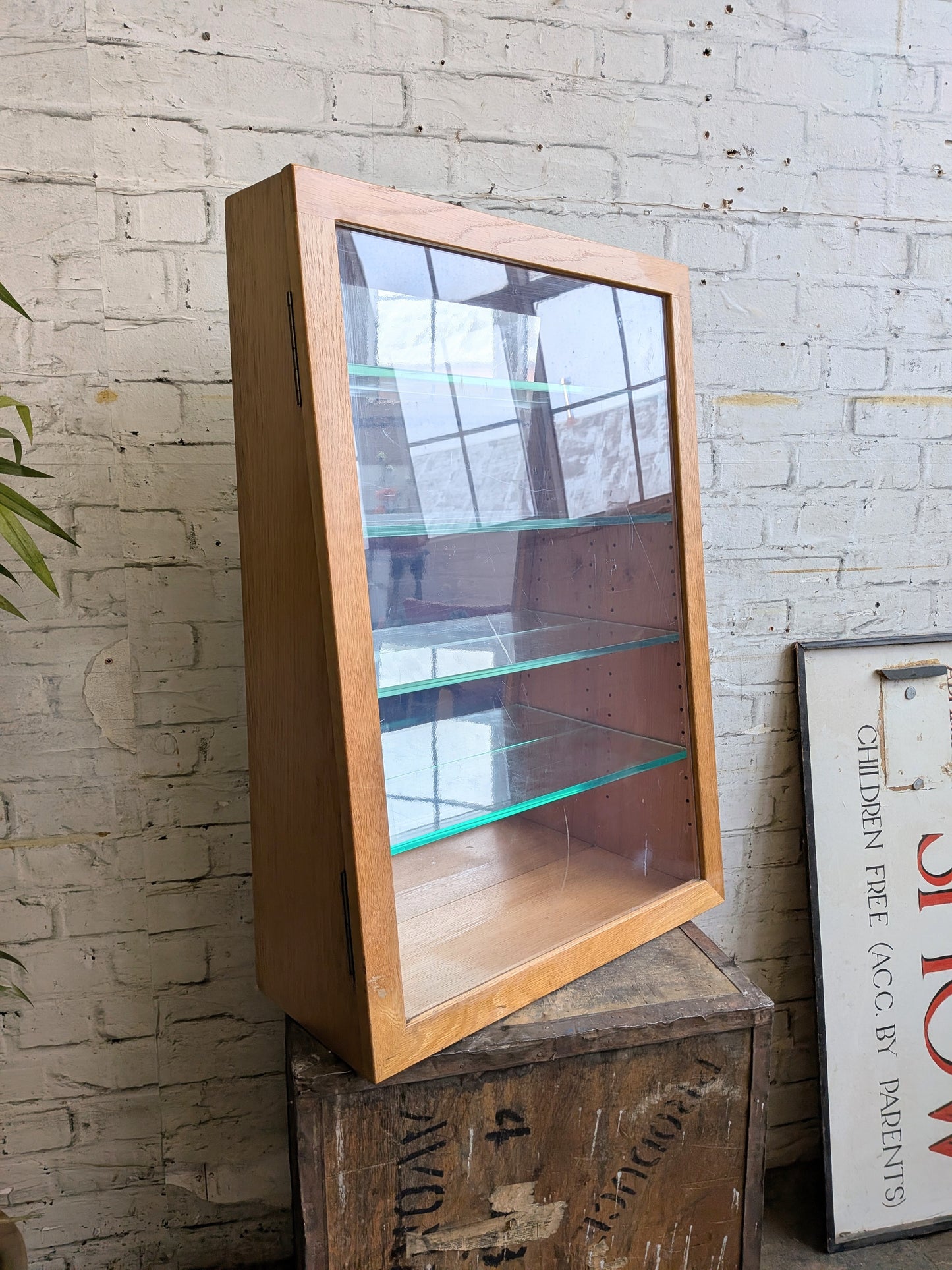 Vintage Retro Oak 4 Shelf Shop Haberdashery Table Top Display Shelving Unit.