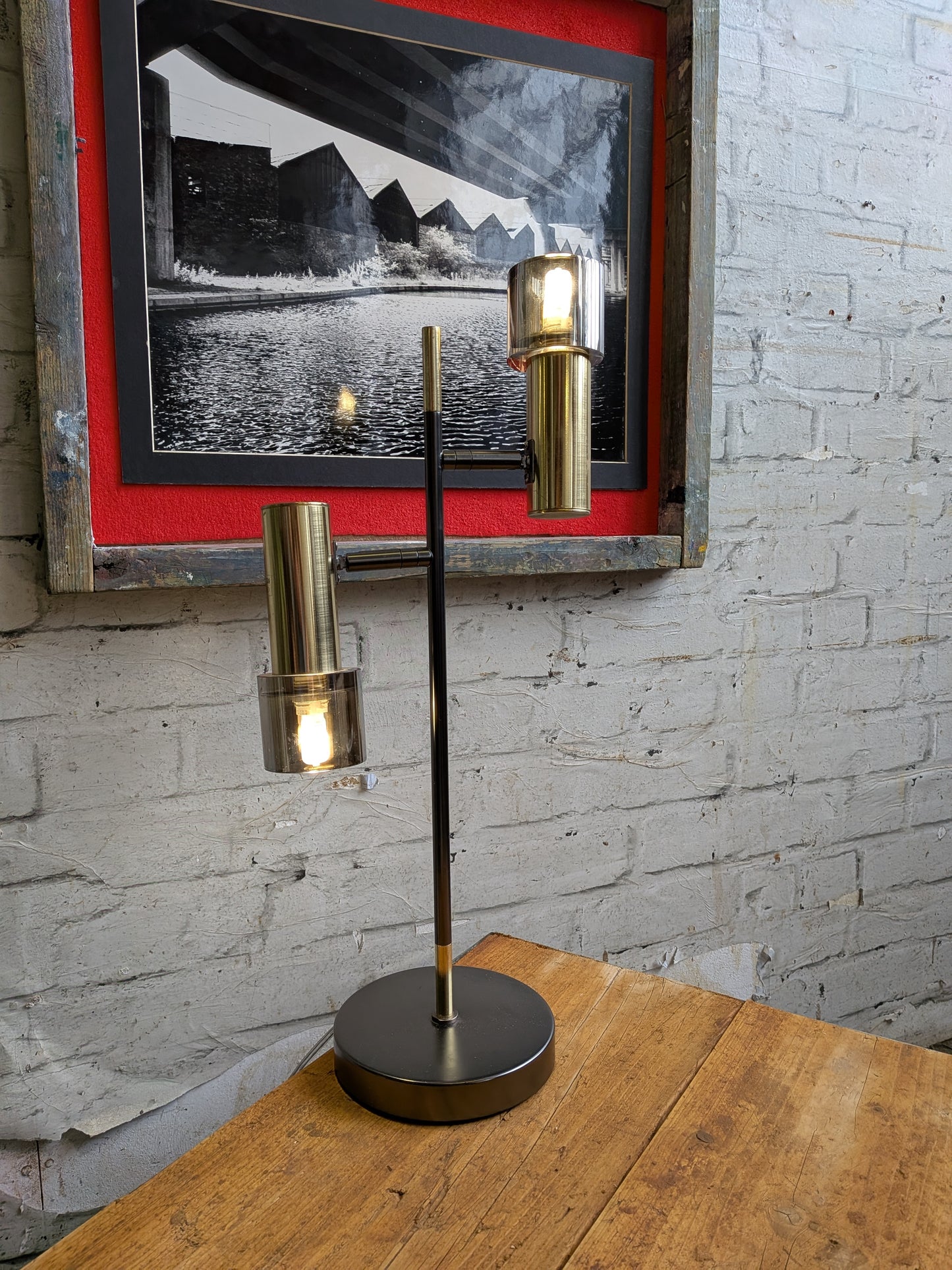 Contemporary Retro Mid Century Modern Style Articulated Spotlight Table Lamp