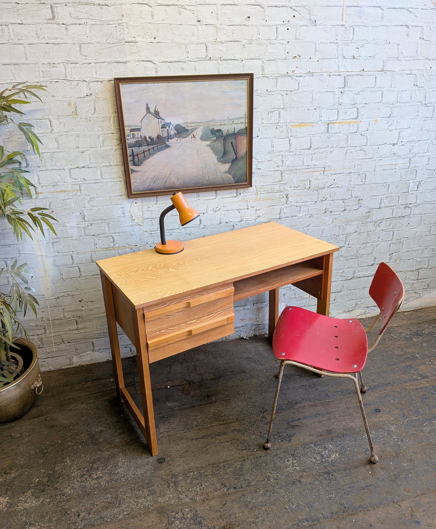Vintage 70s Retro Mid Century Modern 2 Drawer Work Desk Dressing Vanity Table